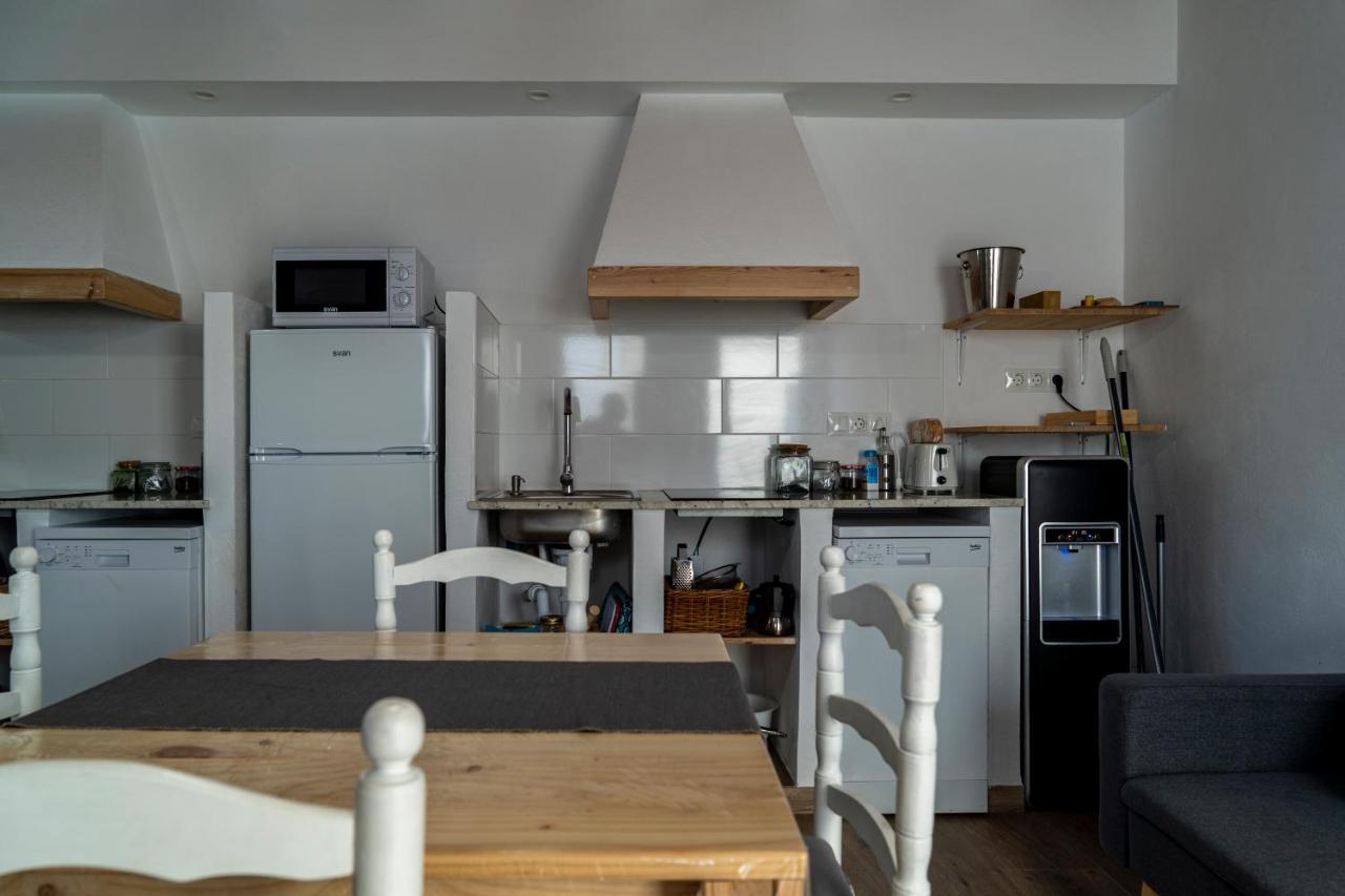 Cal Xot Guest House El Poblenou del Delta Luaran gambar