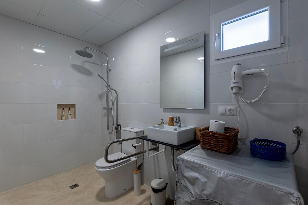 Cal Xot Guest House El Poblenou del Delta Luaran gambar